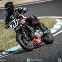 iron,motors,cafe,racer,oldies,motocyclettes,roulages,piste,circuit,carole